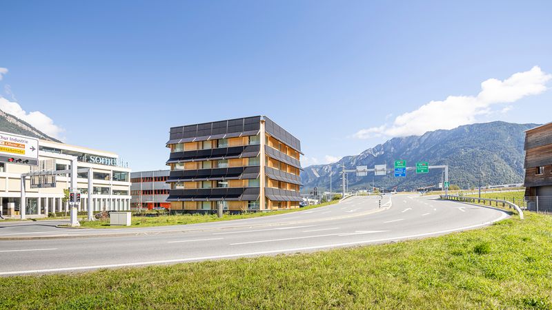 Verkehrsstützpunkt Chur – Blick auf die West- und Südfassaden – Ingo Rasp